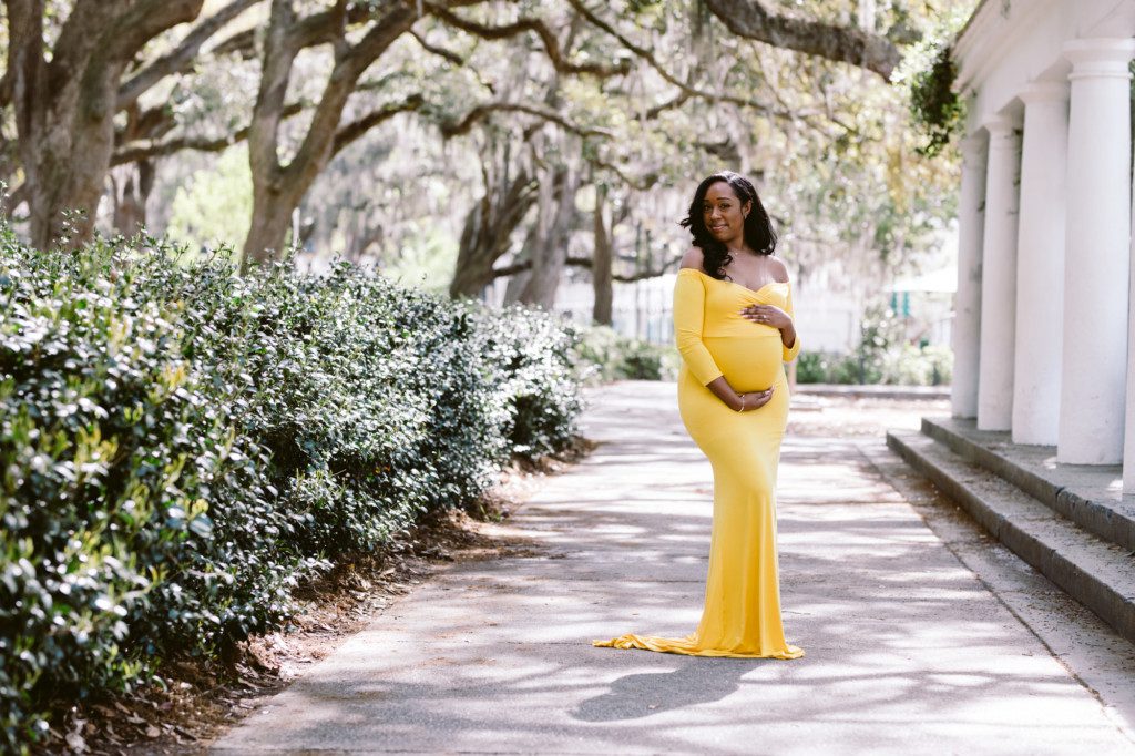 Savannah maternity photographer