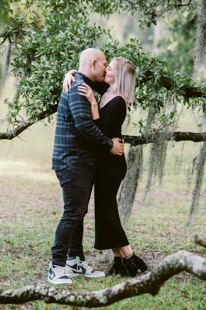 Wormsloe-engagement-session